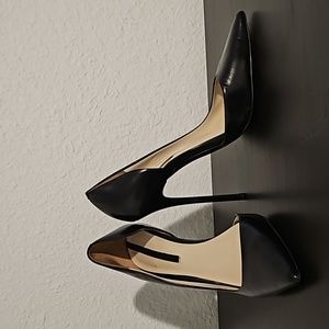 Zara Women Black Pumps
